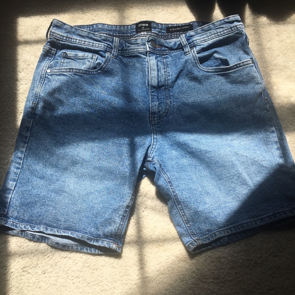 Cotton On straight short jean shorts